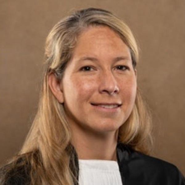 Jennifer Naouri