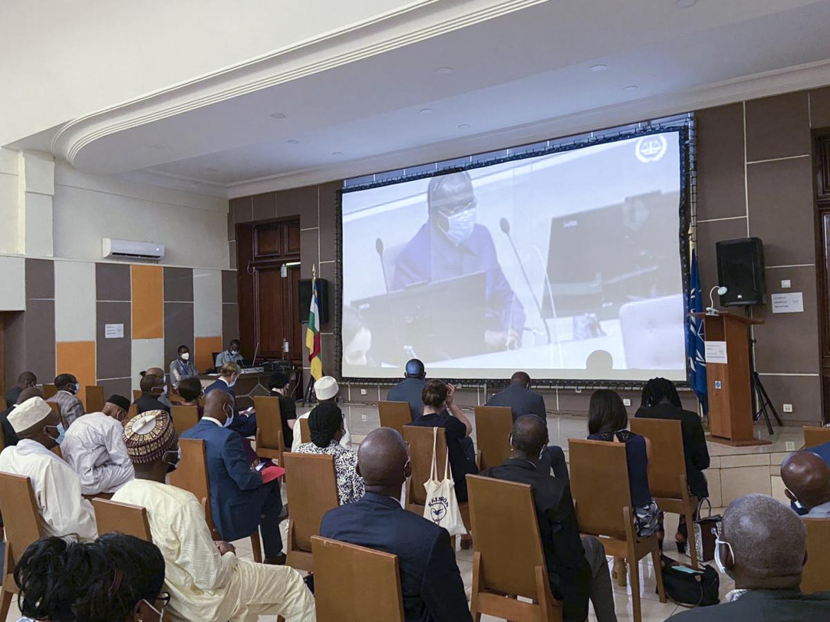 On the day of the opening statements, more than 130 people gathered at the Special Criminal Court in Bangui.