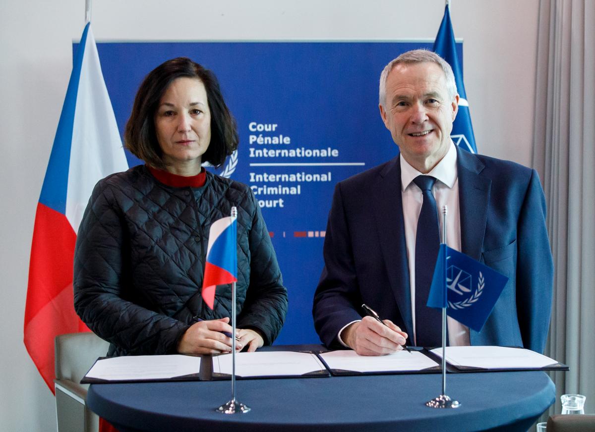 Czech Republic and International Criminal Court sign an agreement on Witnesses’ protection