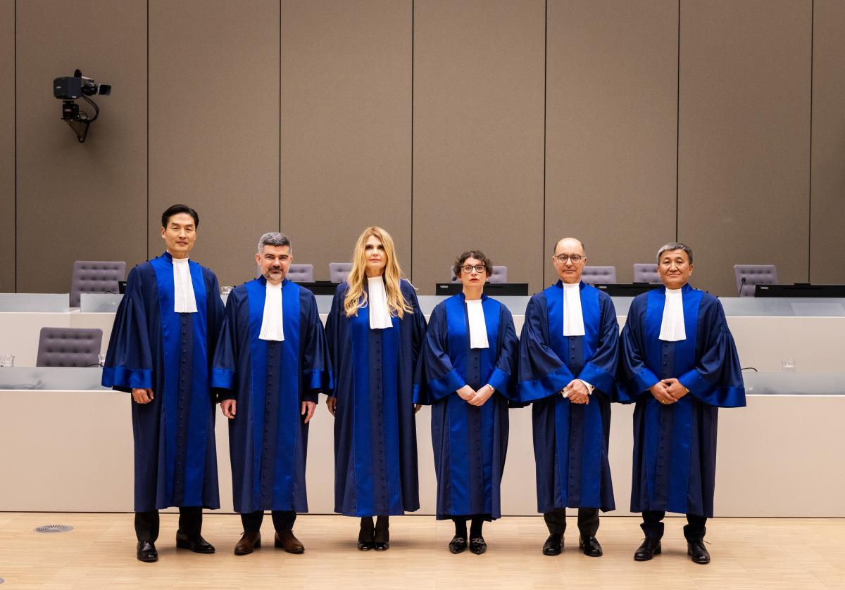 Left to right: Mr Keebong Paek (Republic of Korea), Mr Nicolas Guillou (France), Ms Iulia Motoc (Romania), Ms Beti Hohler (Slovenia), Mr Haykel Ben Mahfoudh (Tunisia) and Mr Erdenebalsuren Damdin (Mongolia) ©ICC-CPI