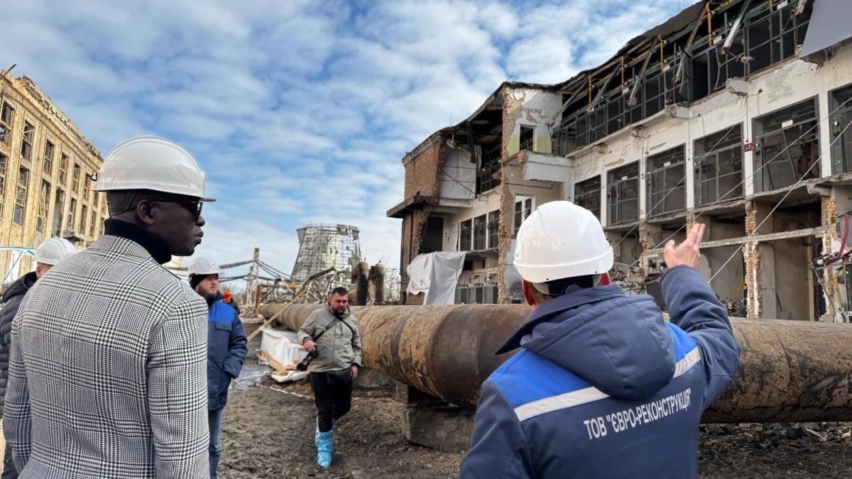 ICC Deputy Prosecutor Mame Mandiaye Niang visited on 5 March 2026 a power plant significantly impacted by recent strikes in Kyiv, Ukraine.