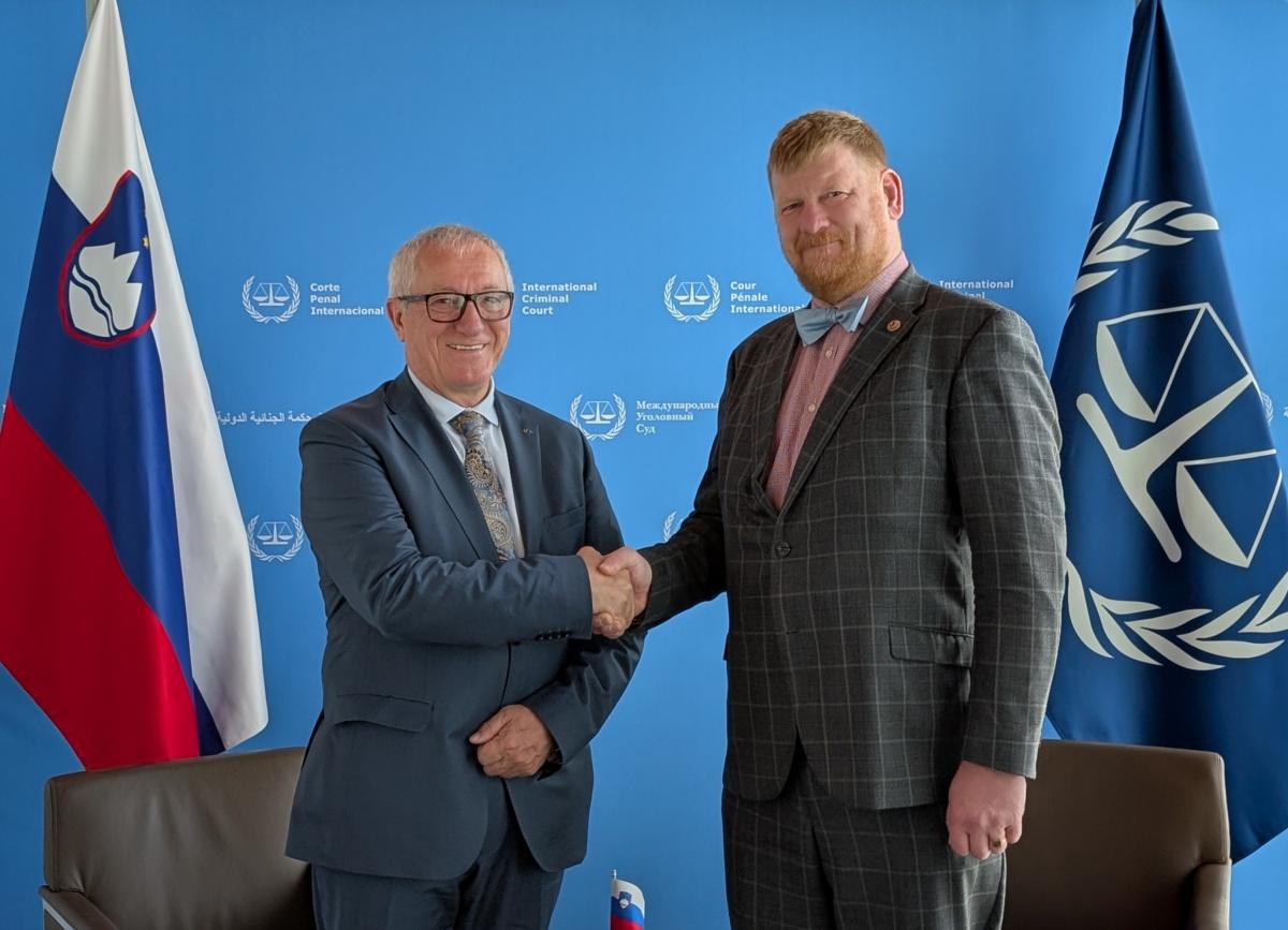 Photo: H. E. Jožef Drofenik, Ambassador of the Republic of Slovenia to the Kingdom of The Netherlands and Mr Andres Parmas, Chair of the Board of Directors, at the ICC Headquarters in The Hague, The Netherlands, in June 2026. 